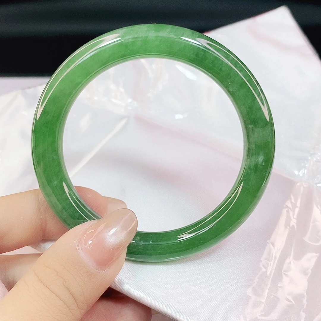 翡翠手镯未镶嵌52 天然a货翡翠