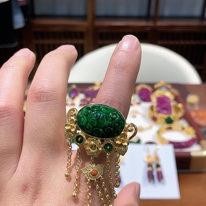 锦纶非金属华清蛋面戒指