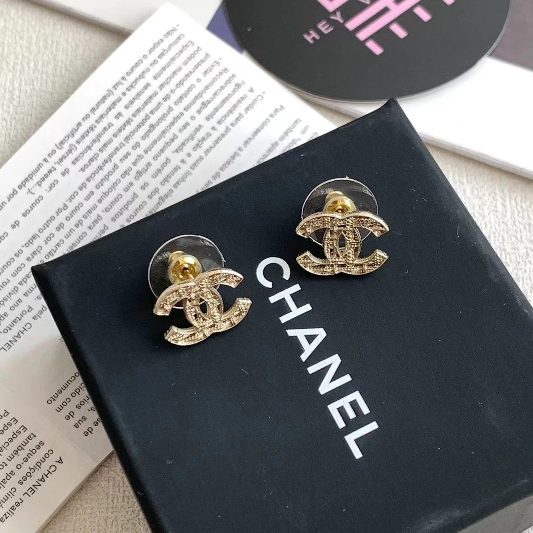 95新 Chanel/香奈儿 淡金镂空双C耳钉 14K 13917331