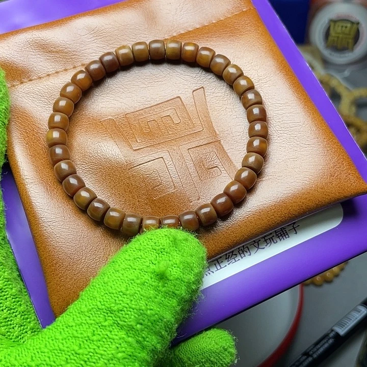 手串龙脊菩提藏红7