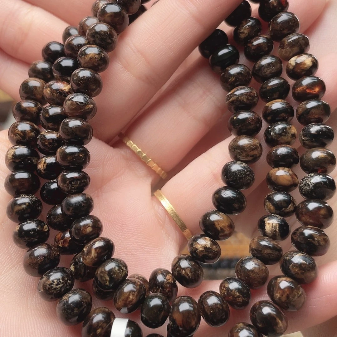 琥珀未镶嵌裸石8+