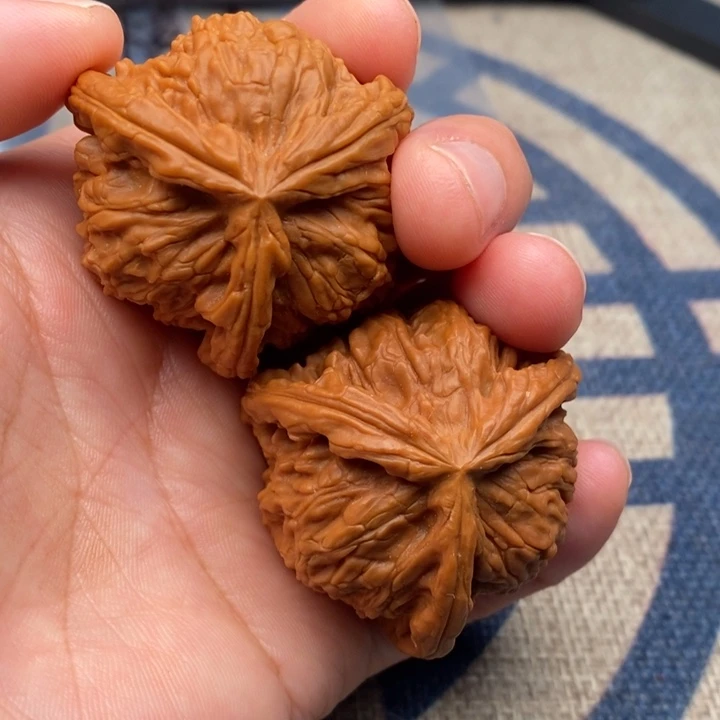 吊坠文玩核桃野****～三棱