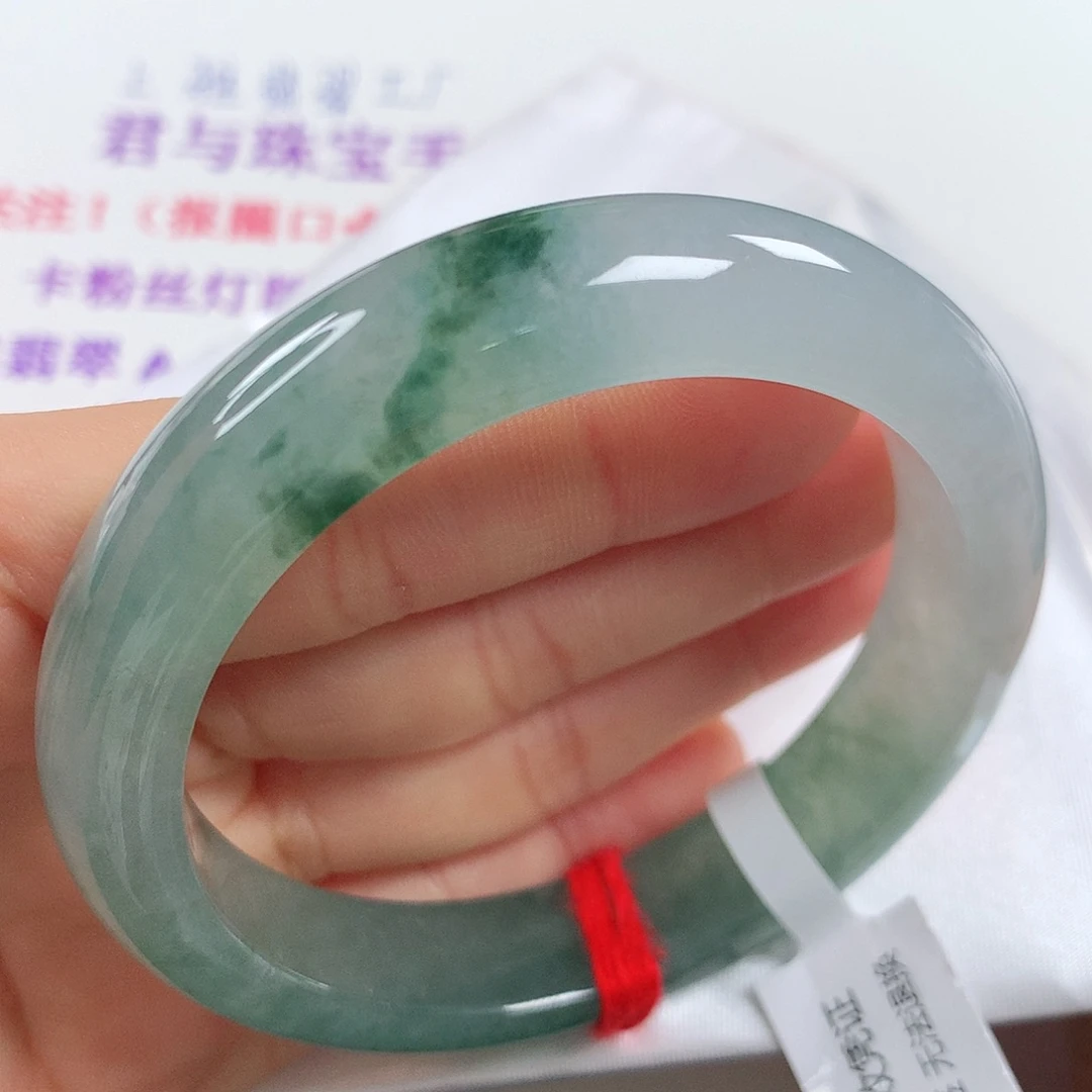 翡翠手镯未镶嵌 正圈①①⑨