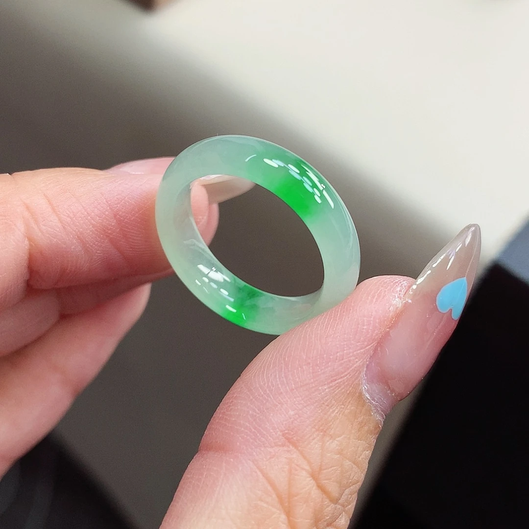 翡翠戒指未镶嵌花***果19号