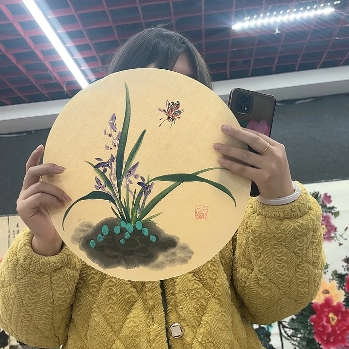 国画无毛或被短柔或近于