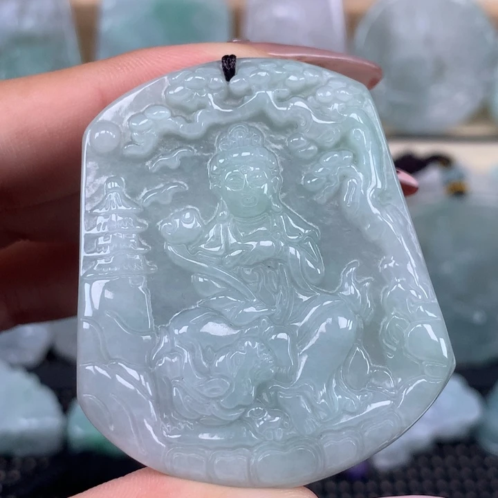 颈饰未镶嵌翡翠文殊
