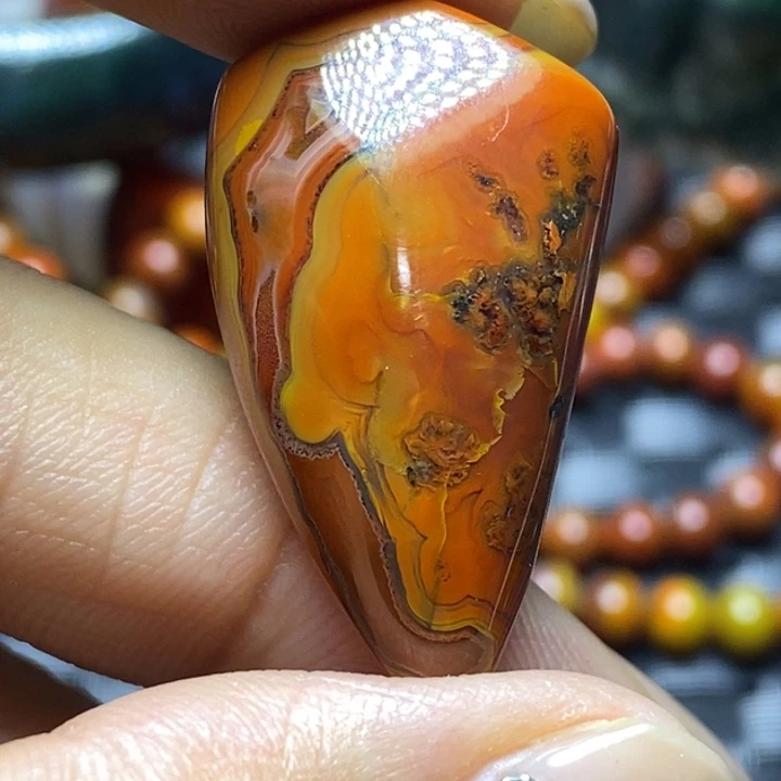 玛瑙/玉髓颈饰未镶嵌?****?