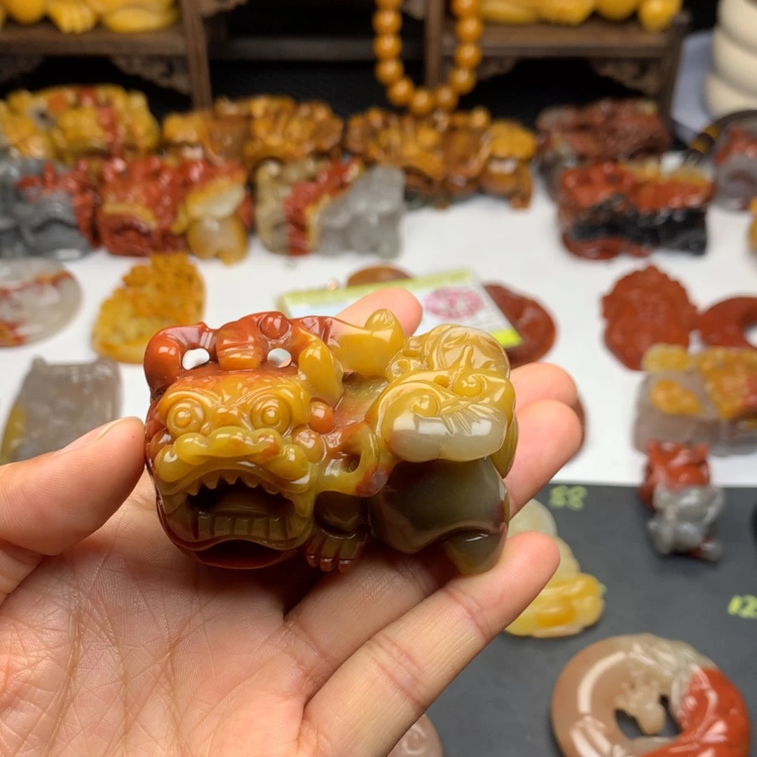 石英质玉（黄龙玉）挂件未镶嵌小*