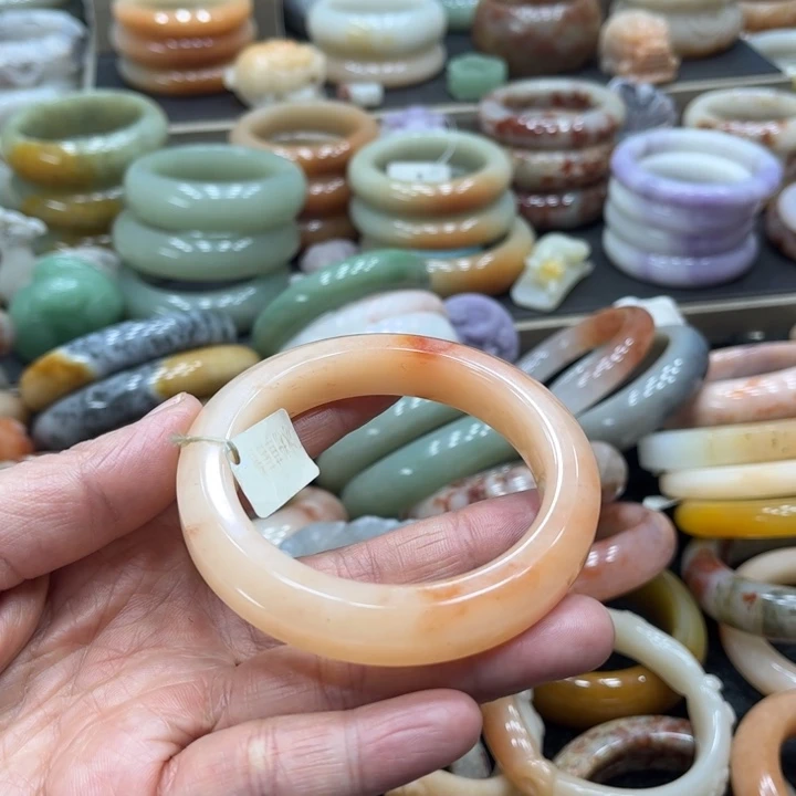 石英质玉56加未镶嵌