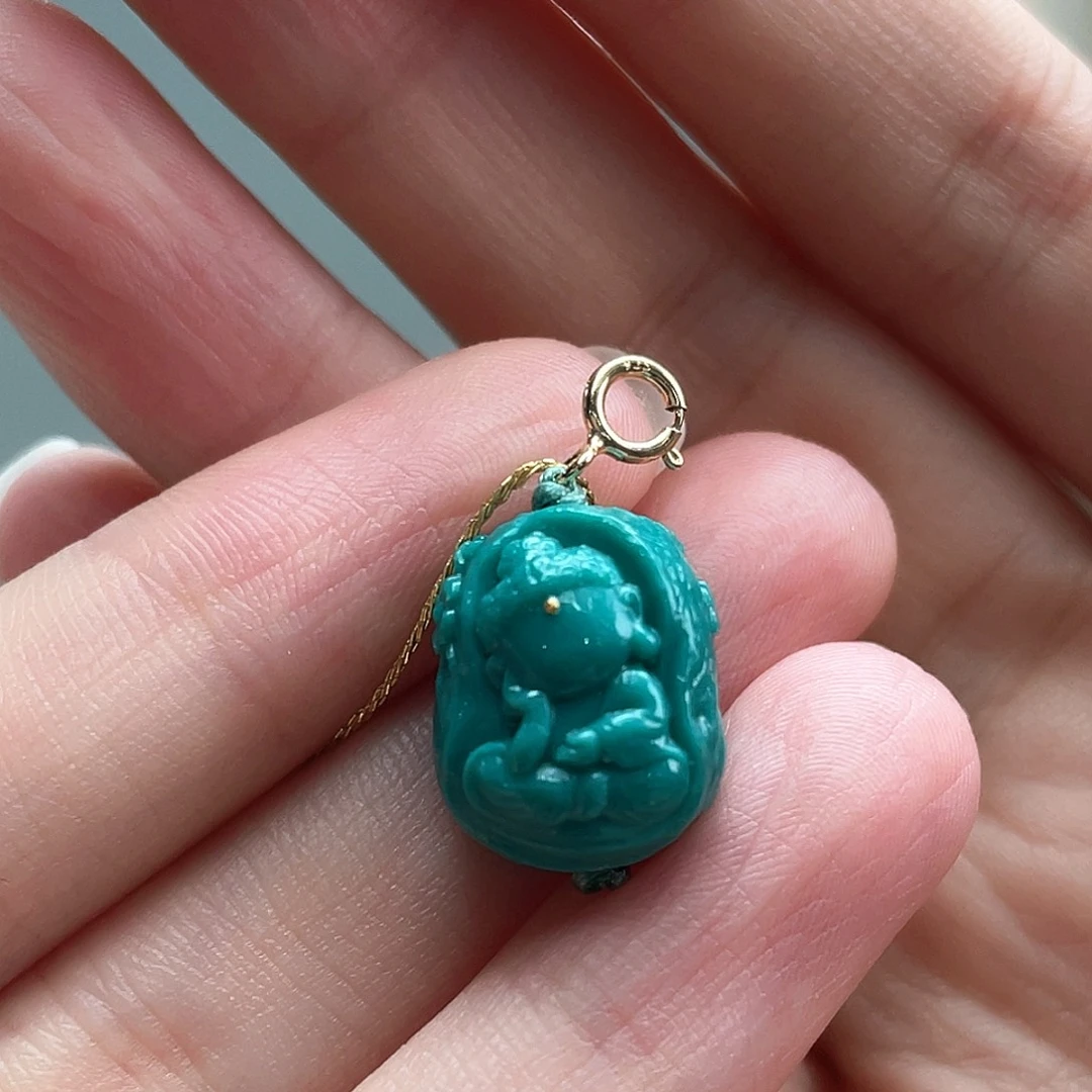 未镶嵌绿松石颈饰