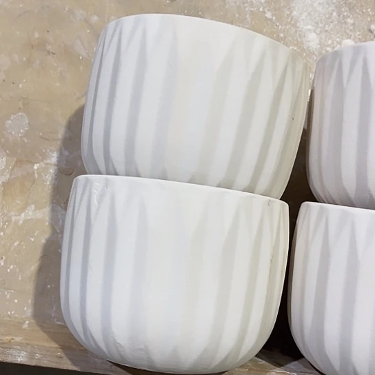 多肉绿植陶瓷花盆，9.9包邮，有孔