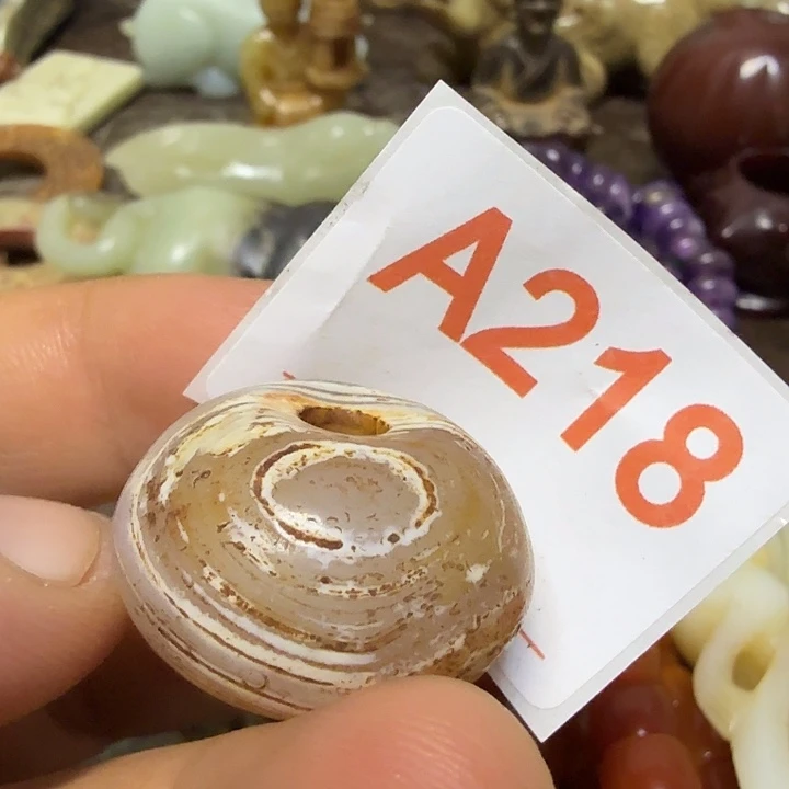 三***米玛瑙/玉髓未镶嵌颈饰