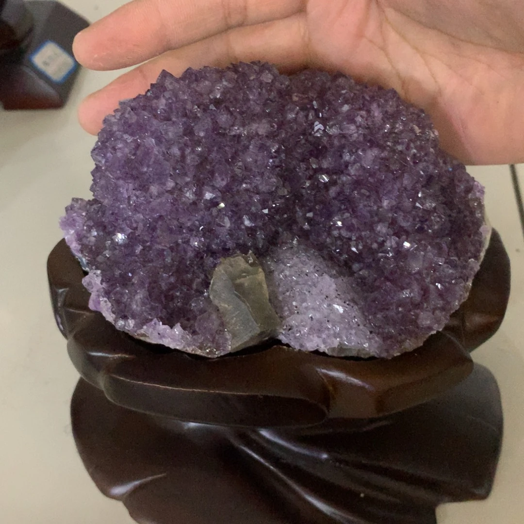 紫晶未镶嵌大型摆件（非配饰）