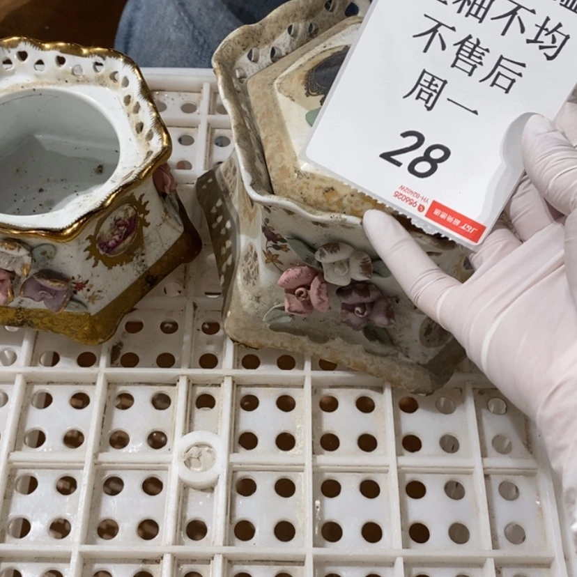 【闪购商品】炉忽*歌陶瓷摆件瑕疵特卖