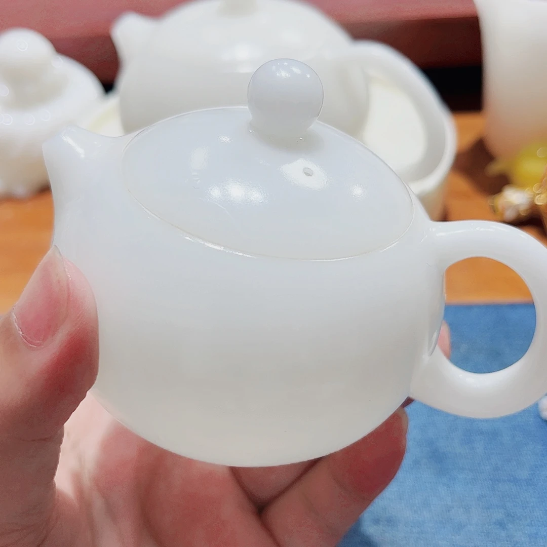 素烧璞玉140ccccccv