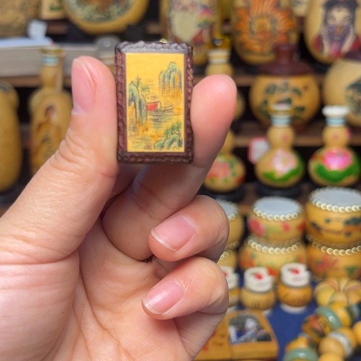 大叶紫檀（黑酸枝木类）