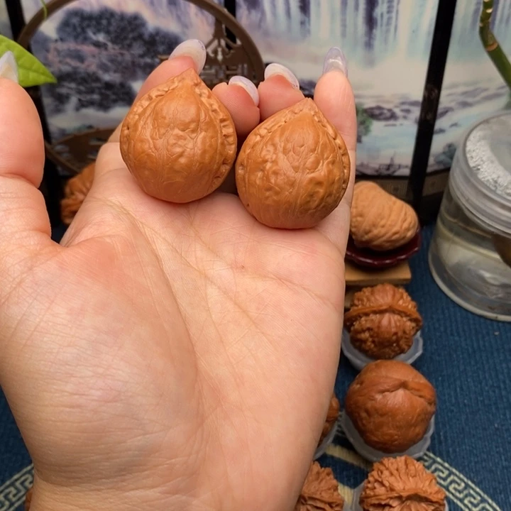文玩核桃把件寿桃