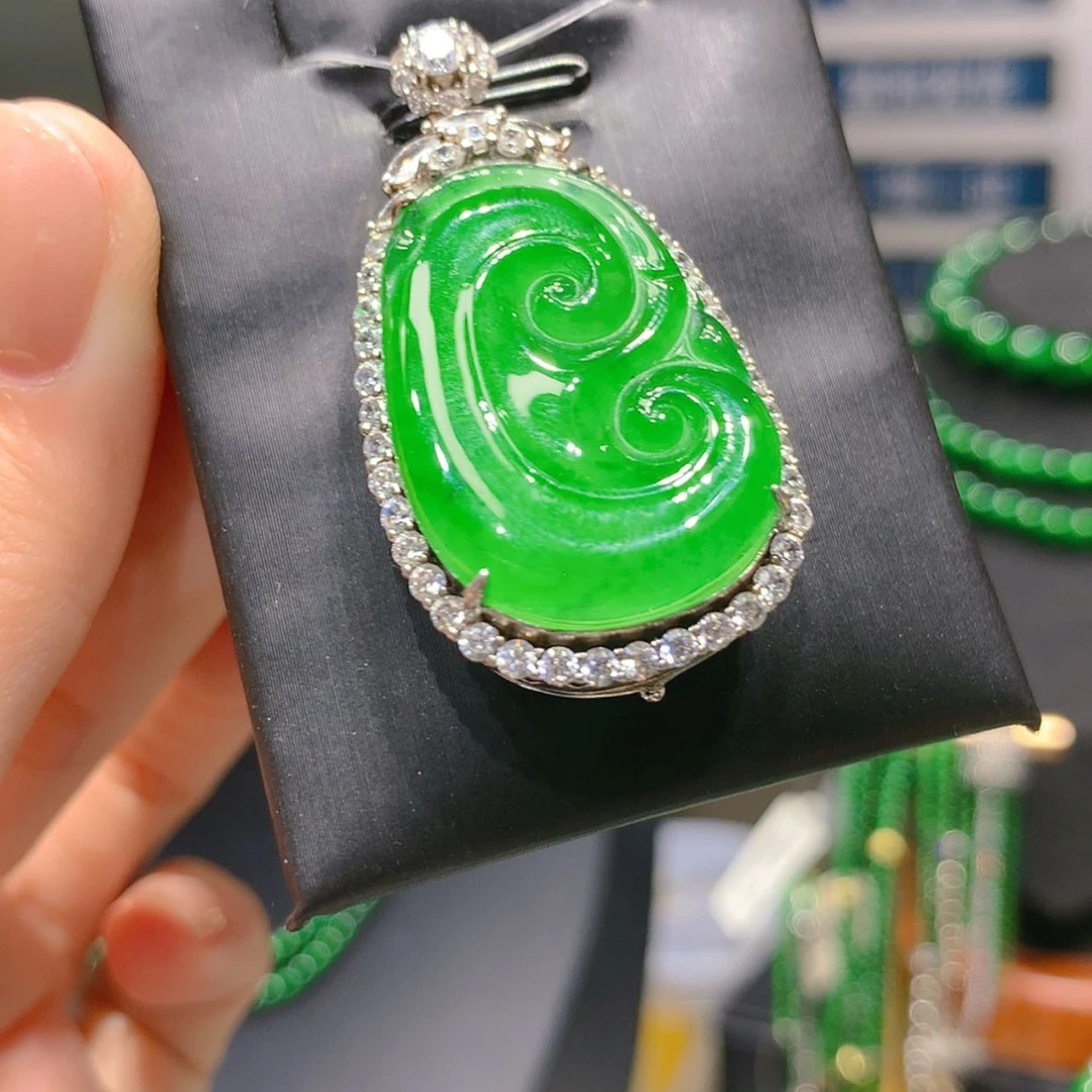 【闪购商品】颈饰银S925镶嵌翡翠4柒姐