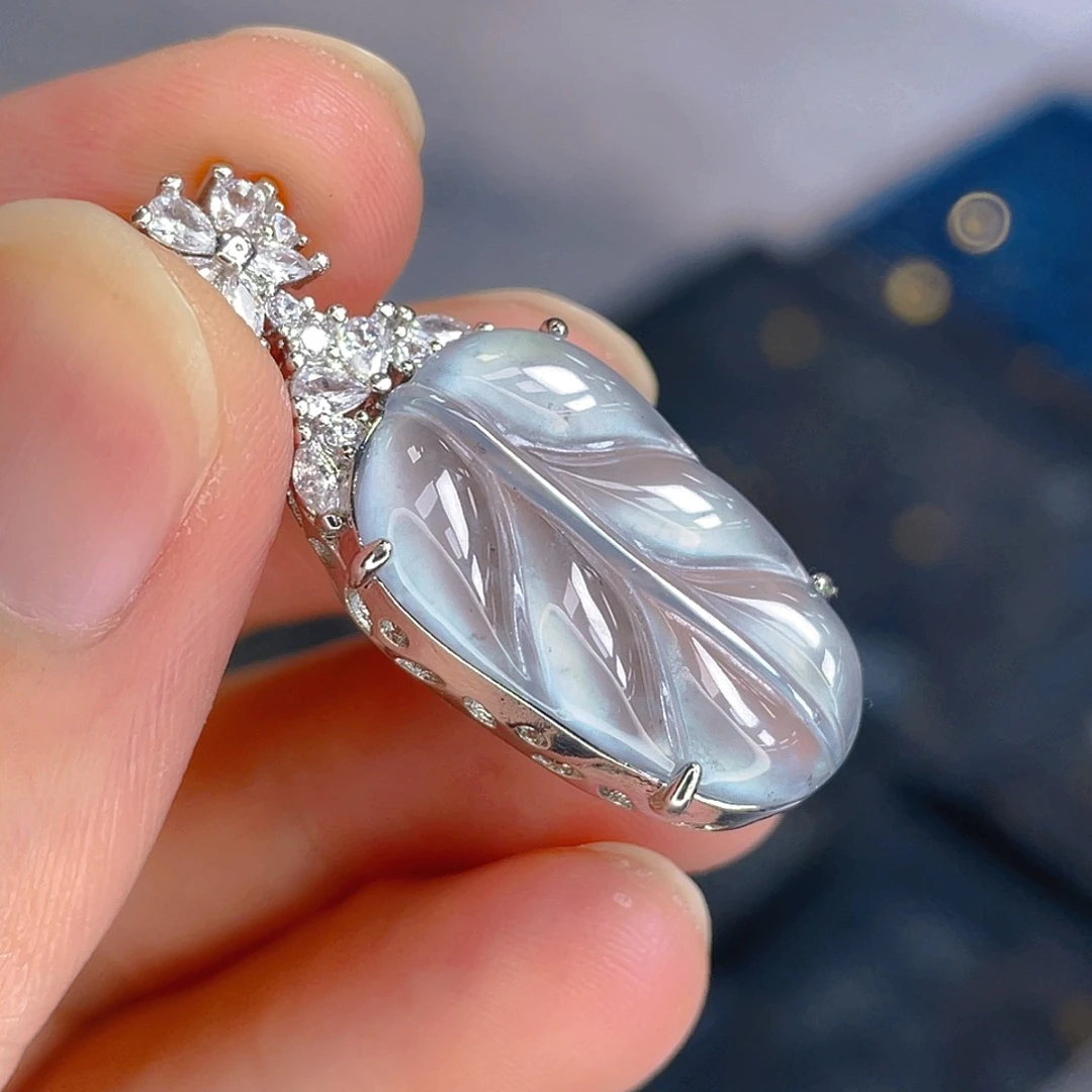 翡翠未镶嵌颈饰天然翡翠镶嵌饰品