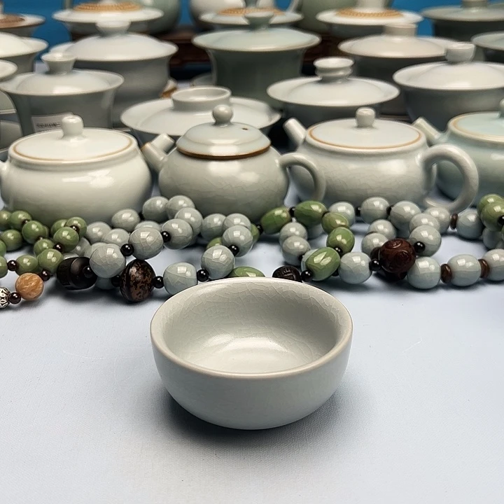 杯仿古月白月压手杯原矿原釉原产地