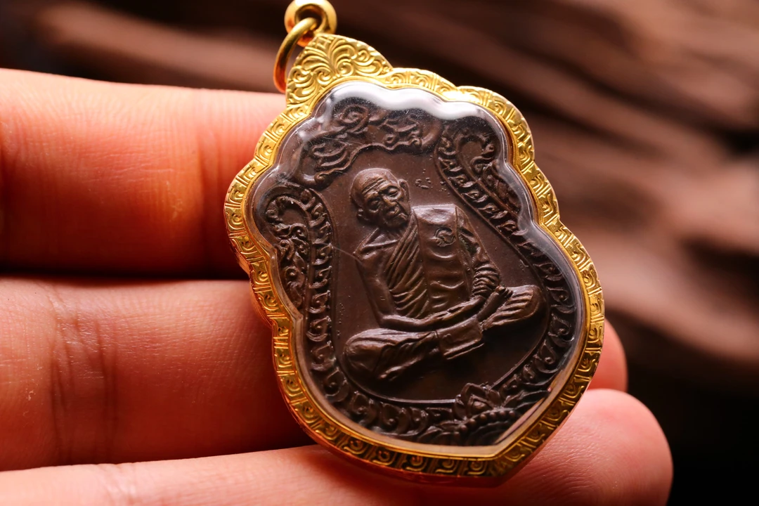 寺无邪龙婆添2518舍玛装饰