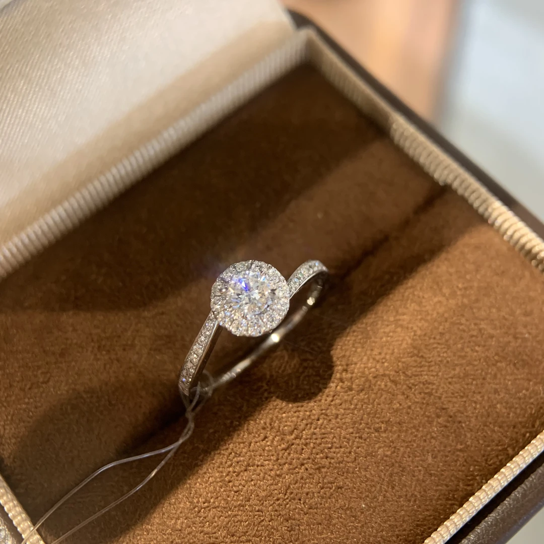 天然钻石项链8k金镶25分主钻扭臂戒指