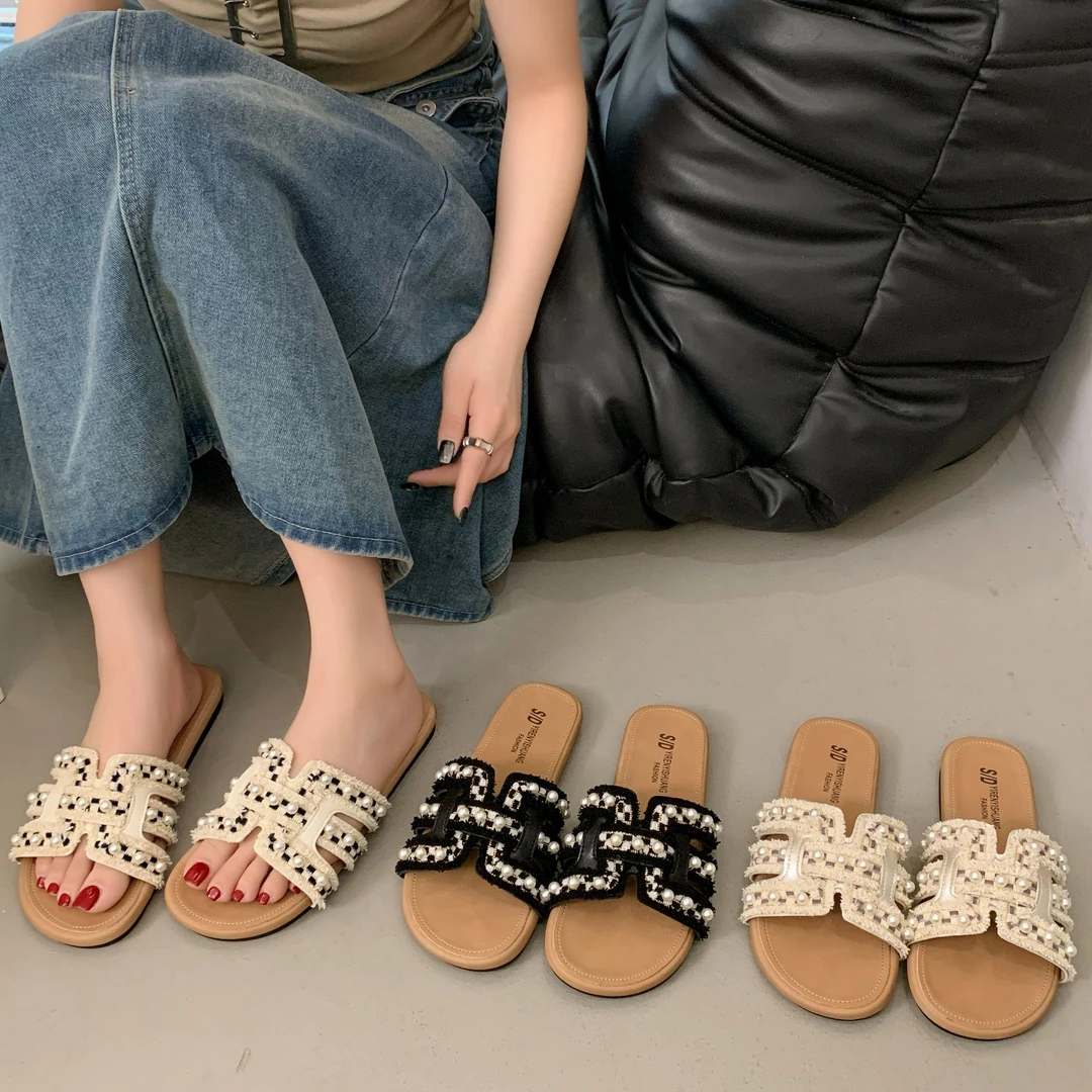 夏季法式度假凉拖外穿2025新款平底防滑配裙子珍珠温柔一字拖鞋