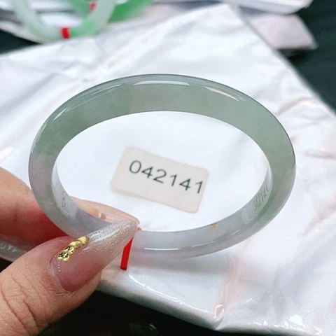 未镶嵌手镯翡翠2141