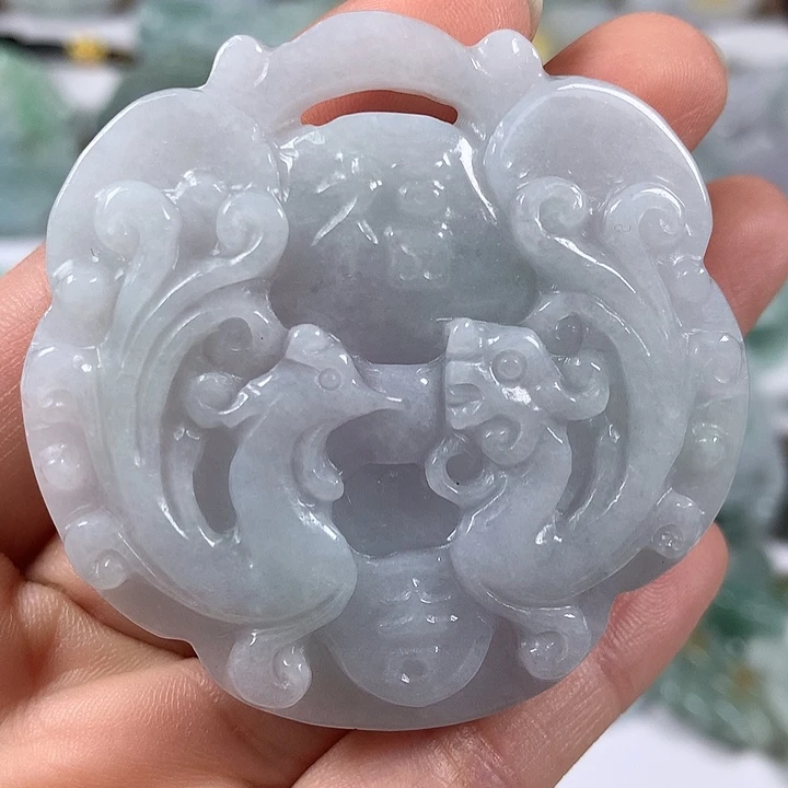 翡翠未镶嵌颈饰龙凤呈祥两面工艺福利
