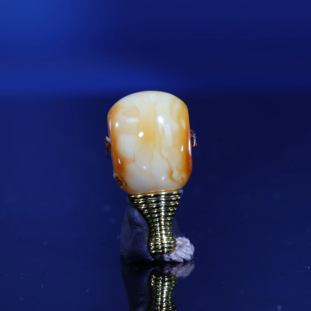 11m蜜蜡三通保真一物一图焦皮白蜡沁色分体三通佛头蜜蜡配饰-C155