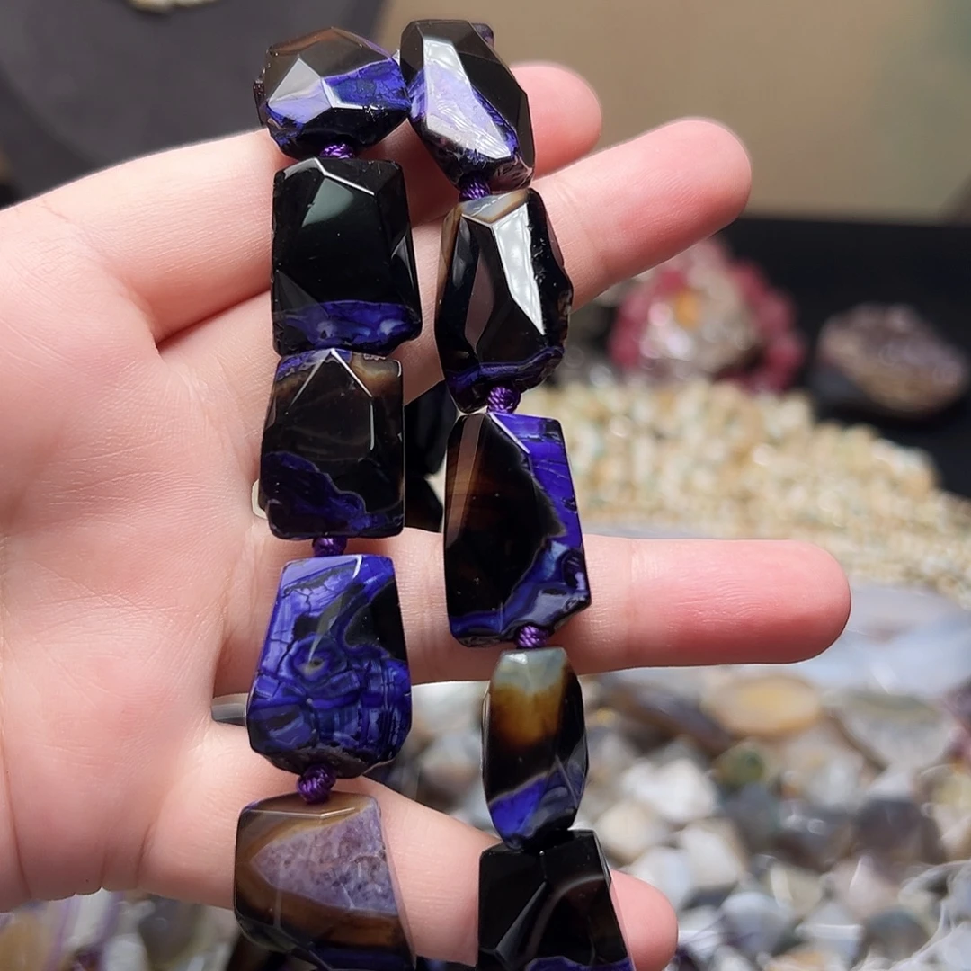 玛瑙/玉髓合金珠宝半成品D783，天然带皮玛瑙紫色一条/拍二发一