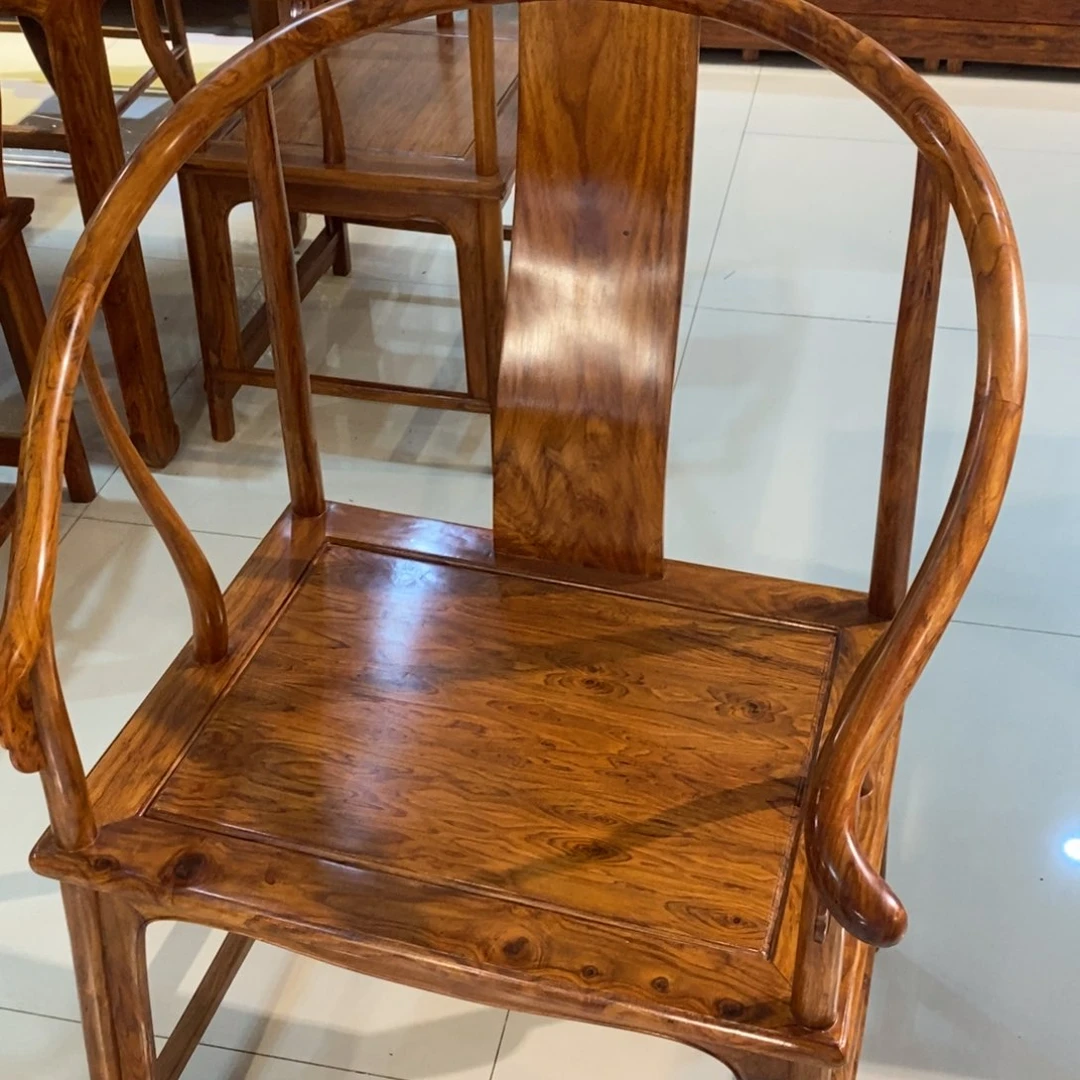 香枝木类成套家具鱼