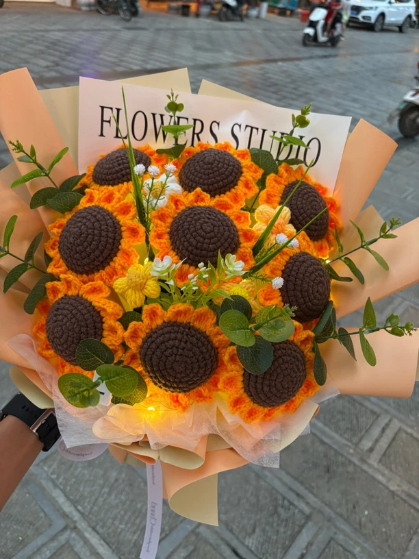 针织毛线向日葵花束女神节三八妇女节礼物创意毕业季高考中考