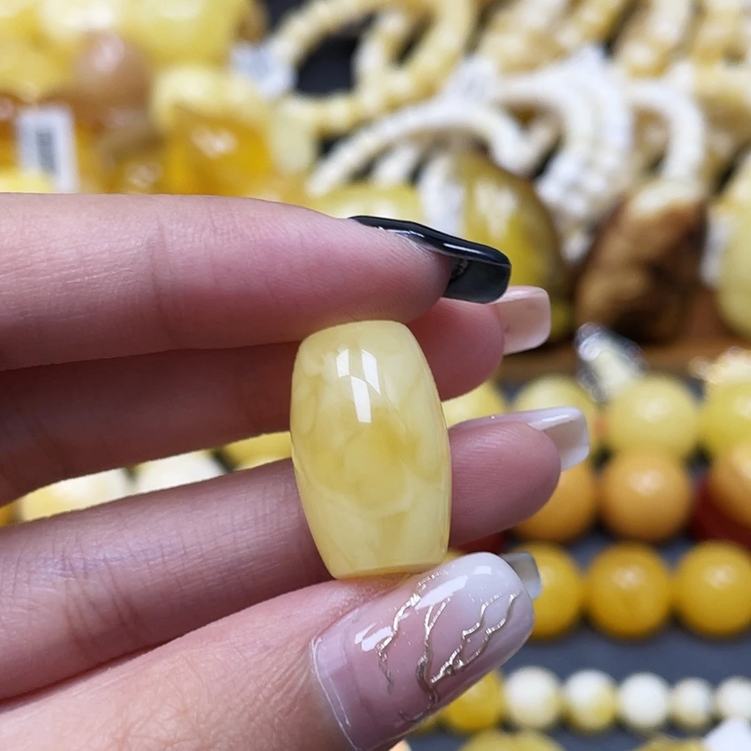 琥珀未镶嵌裸石21*13.5mm蜜蜡桶珠