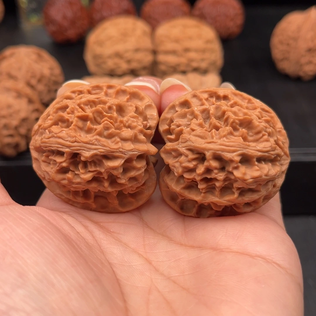 【闪购商品】吊坠文玩核桃全品苹果园