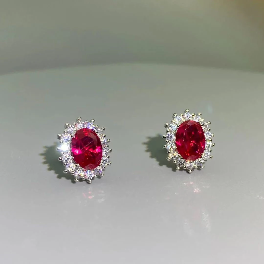 铜合金耳饰 太阳花精致日常款耳钉小戴妃款大气百搭