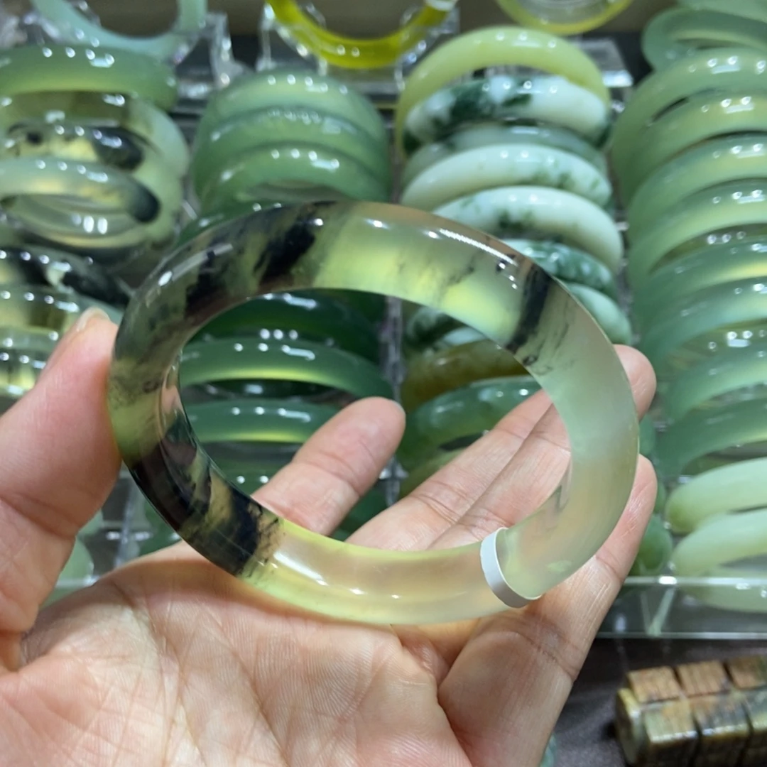 岫玉未镶嵌手镯60