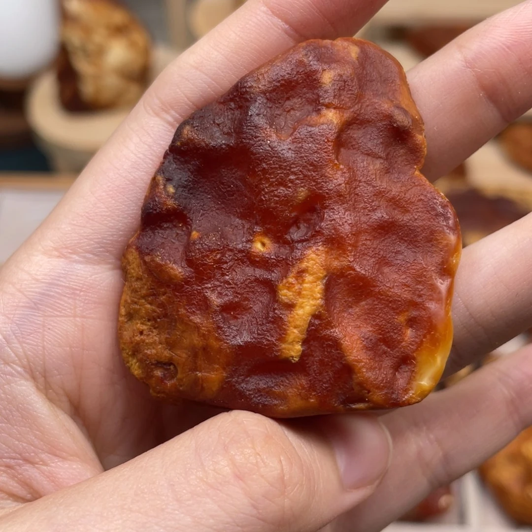 琥珀未镶嵌珠宝奇石