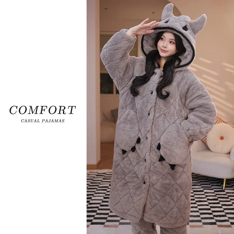 秋冬季珊瑚绒睡袍女加厚三层夹棉家居服套装简约舒适省服睡衣套装