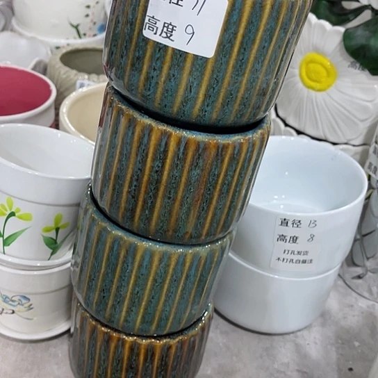 多肉绿植陶瓷花盆9.9包邮，有孔