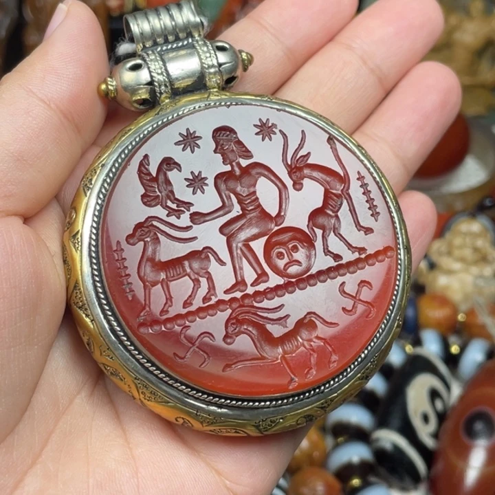 未镶嵌颈饰玛瑙/玉髓