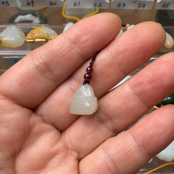和田玉未镶嵌颈饰新疆和田粽子
