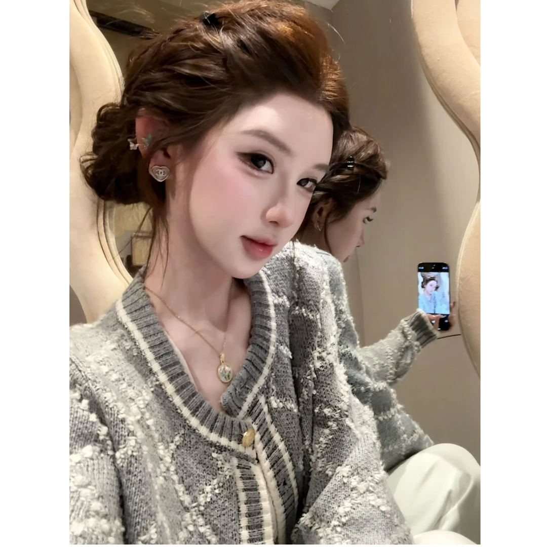 【伦敦假日】 小香菱格慵懒上衣开衫TY2391