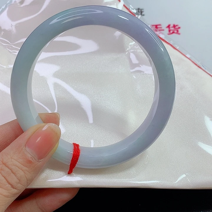 未镶嵌手镯翡翠迷*
