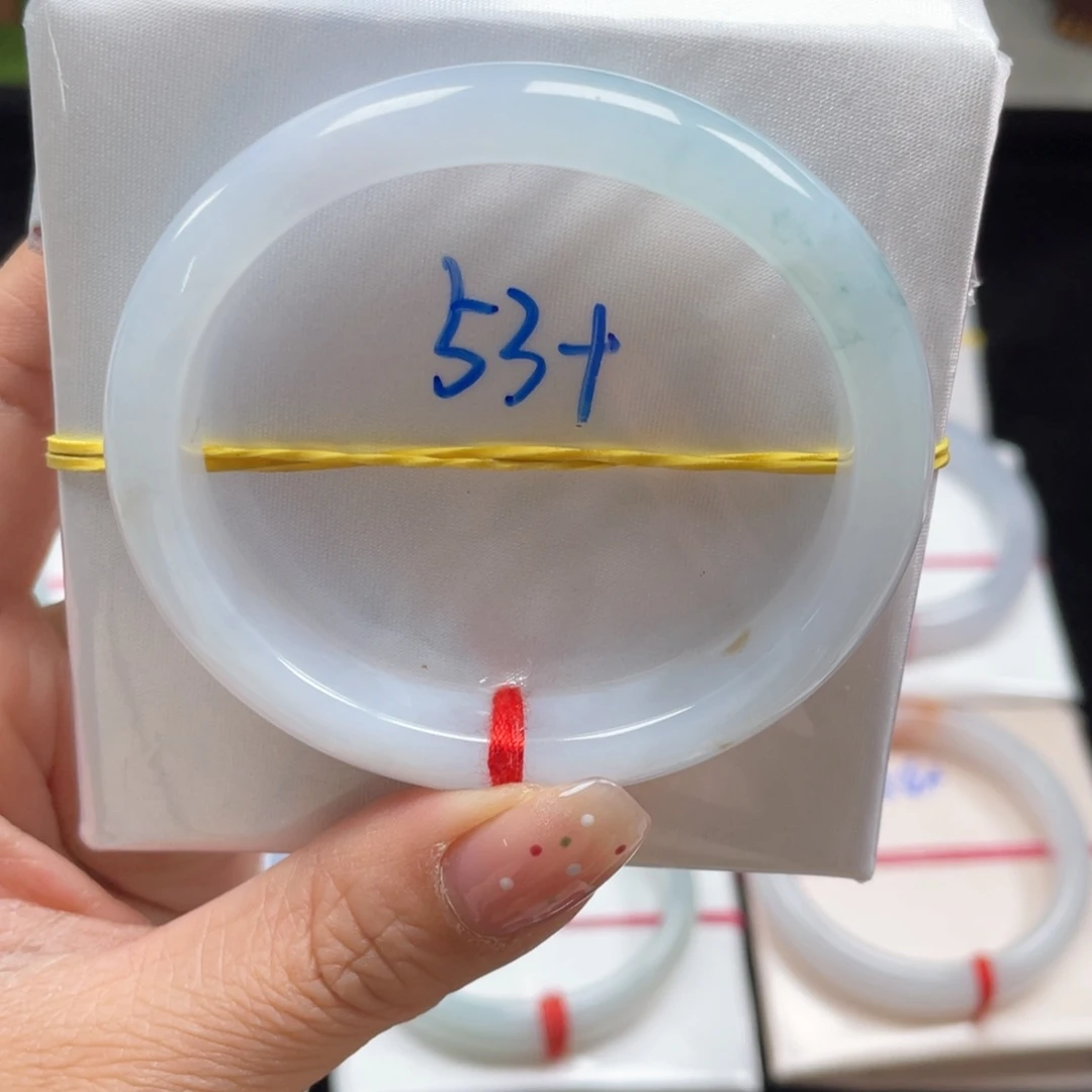 翡翠手镯未镶嵌缅甸翡翠手镯45