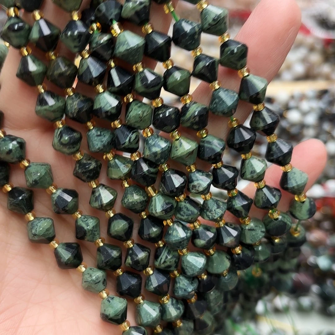 玛瑙/玉髓未镶嵌珠宝半成品卡8雀仔石塔切一条