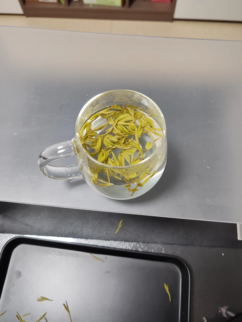 H4黄金叶安吉本地2025雨前黄金叶口粮茶叶豆香型罐装正品