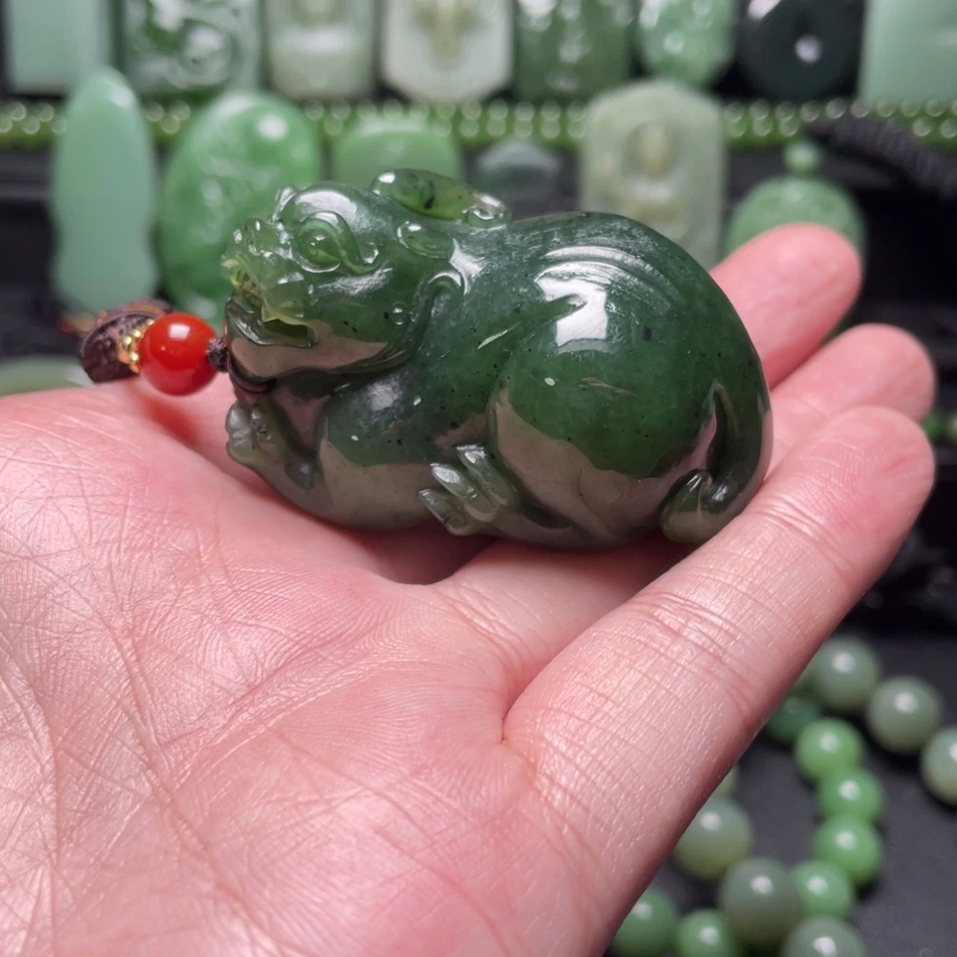 和田玉（碧玉）未镶嵌车挂