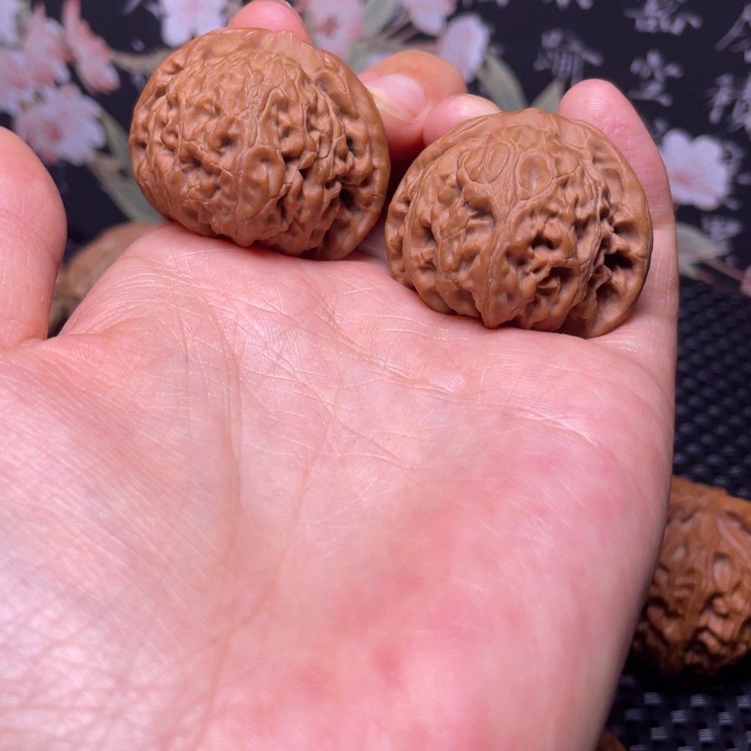 文玩核桃把件小*鱼全品宫灯37尺