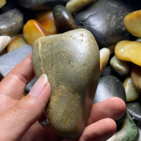 未镶嵌和田玉（糖玉）挂件